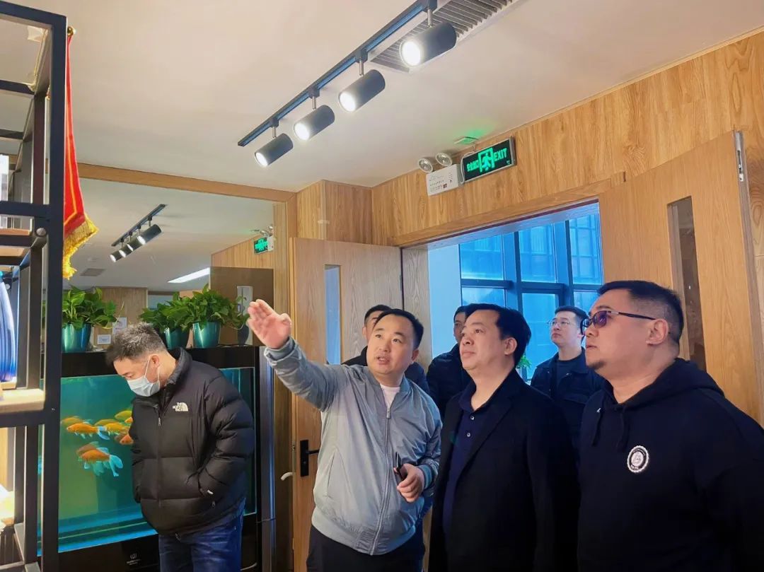 郑州市体育局、郑东新区教文体局领导莅临宝盈bbin直营平台体育调研指导
